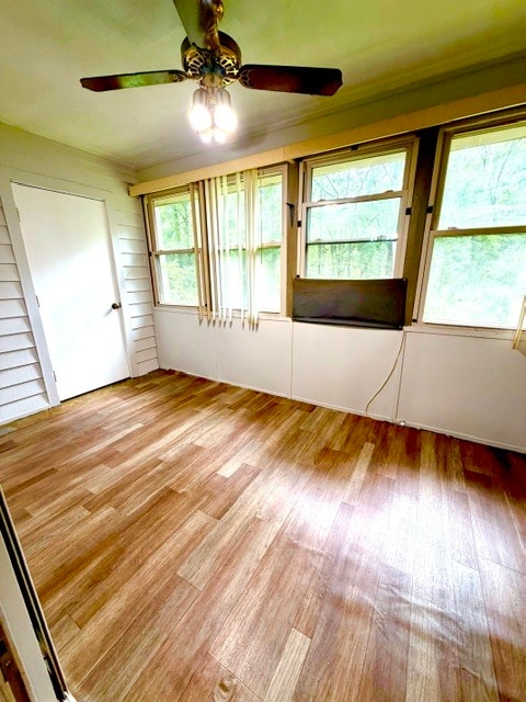 Photo - 1008 Creekside Wy