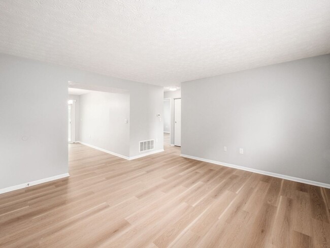 Photo - 7966 Harmill Dr