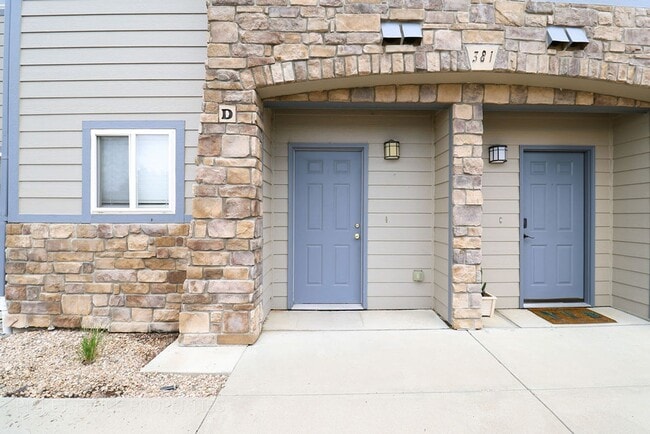 Beautiful Two-Story Condo in Windsor - Beautiful Two-Story Condo in Windsor Unidad 2D