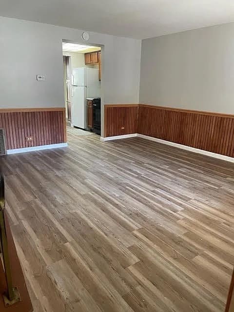Photo - 2049 Berkshire Cir