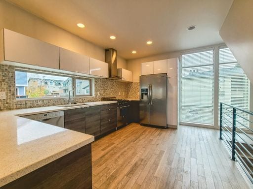 Photo - AVAILABLE NOW! Gorgeous 3 Bedroom Near Alki Beach with Private Rooftop Deck