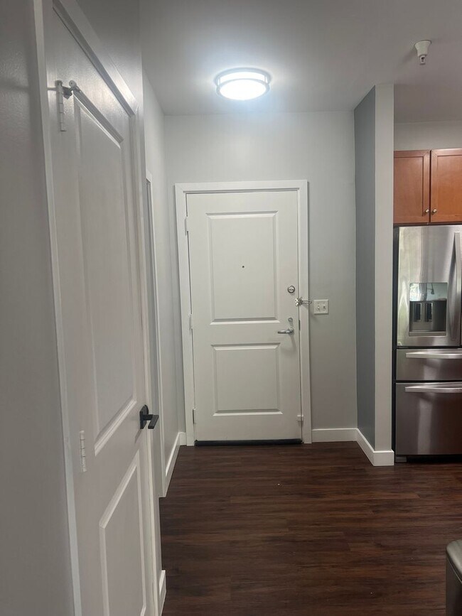 Photo - 1 BD/1BA + Den Condo in Silver Spring