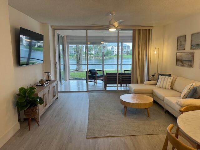 Photo - 353 US-1 Unit A107