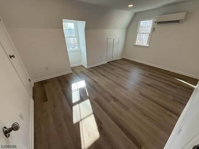 Photo - 173 US-46 Unit 2B