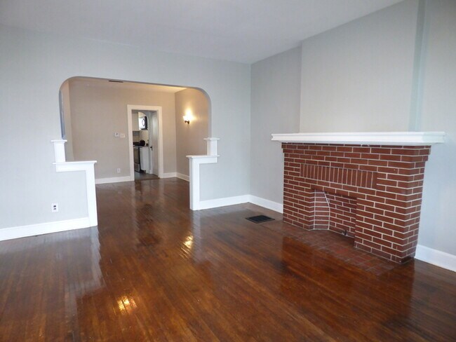 Photo - Beautiful 3 BR Half Double