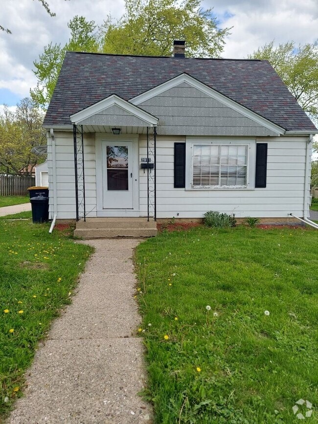 Building Photo - Beautiful Spacious Upgraded 2 Bedroom + De... Rental