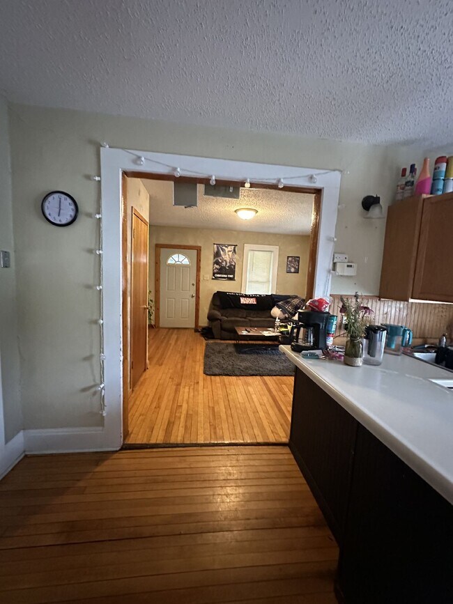 Photo - Amazing 3 Bed 1 Bath near UWEC! Available June 1st