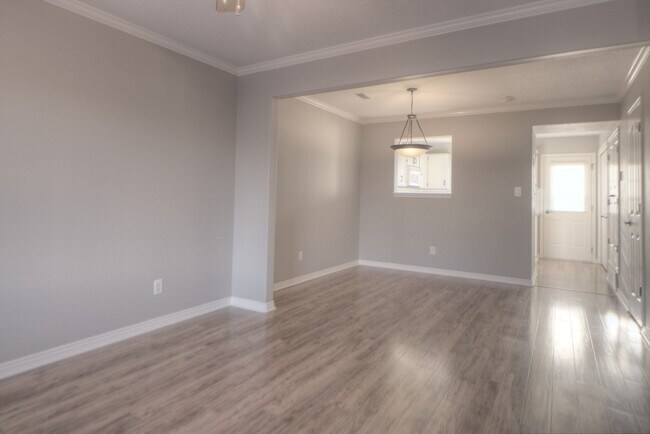 Photo - Pet Friendly! Cute 2 Bedroom 1.5 Bath in Midway!!