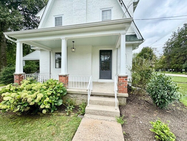Photo - 514 Tennis Ave