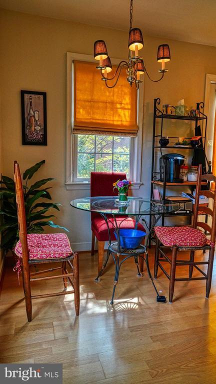 Photo - 1107 N Pitt St Unidad 2A