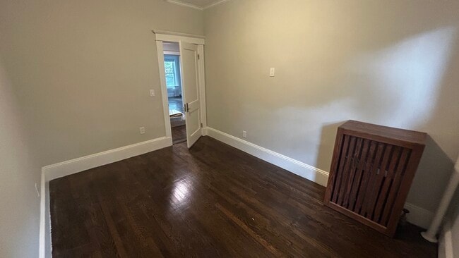 Photo - 8 Radcliffe Rd Unit #1