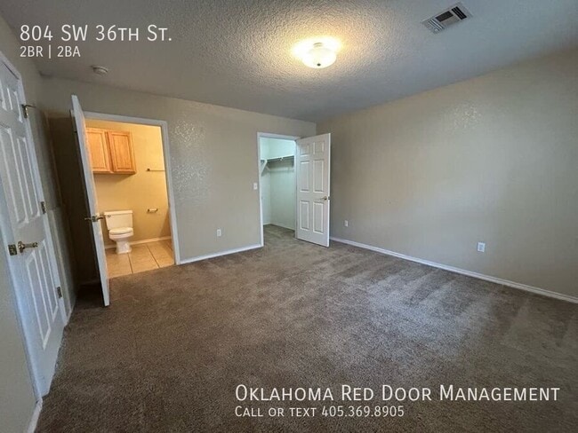 Photo - 804 SW 36th St
