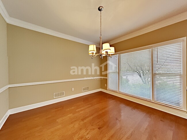 Photo - 1020 Allenbrook Ln