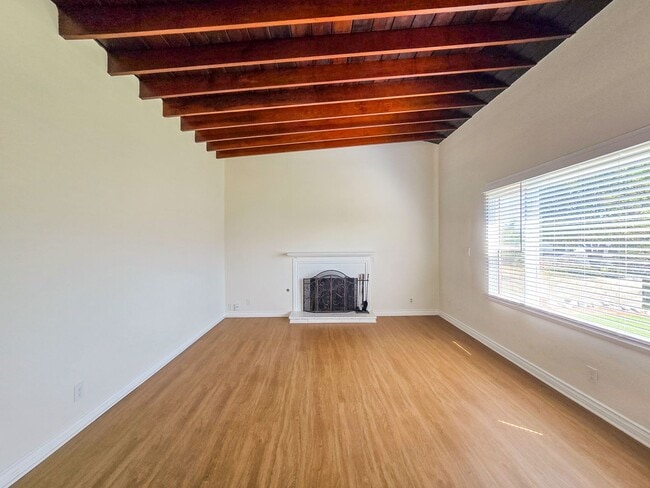 Photo - Charming 2-Bedroom Retreat in La Crescenta – Available Now!