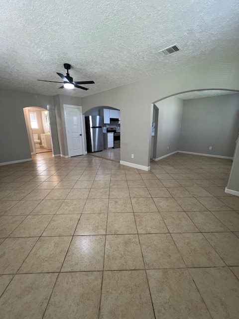Photo - 1205 W Wrenway Ave