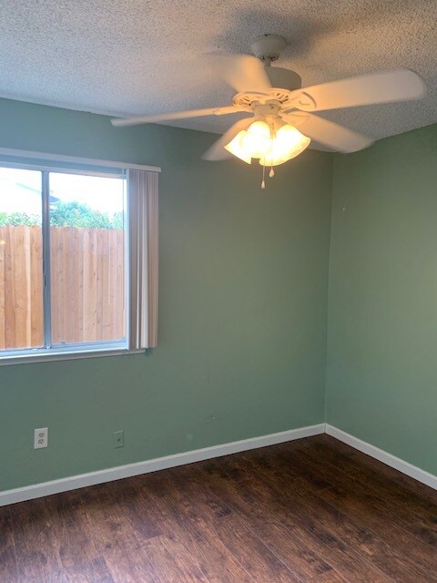 Bedroom 1 - 5101 Glide Dr Apartments