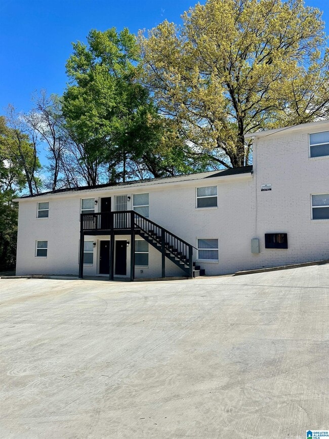 Building Photo - 1911 19th Ct N Unit C