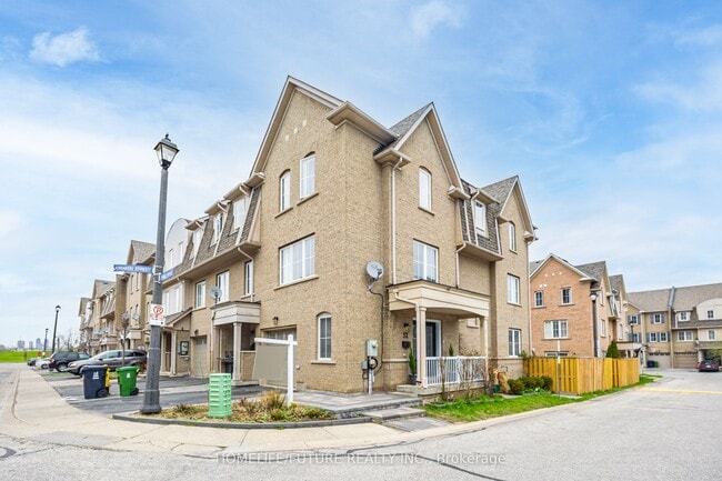 Building Photo - 52 Kiriakou St