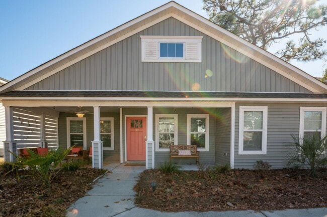 Photo - FURNISHED OFF-SEASON MONTHLY RENTAL - ONLY...