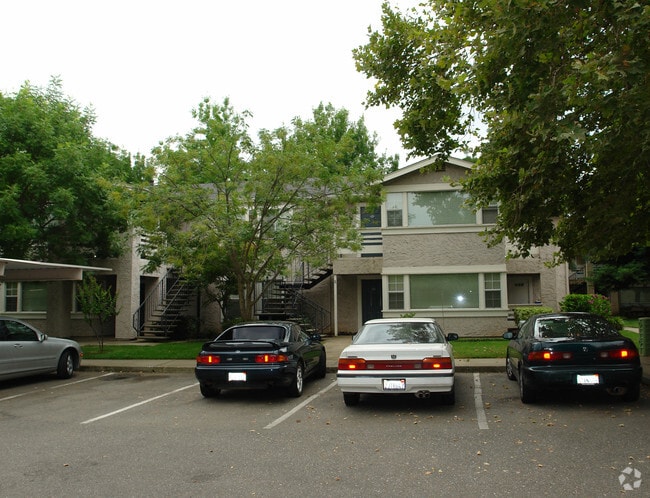 Forest Avenue Apartments - Forest Avenue Apartments