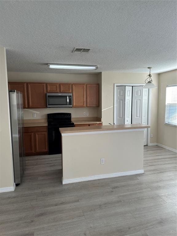 Photo - 753 Cresting Oak Cir