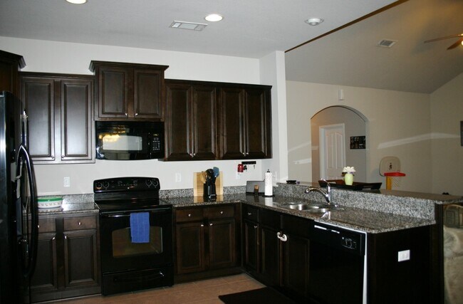 Photo - 658 Red Fern Rd
