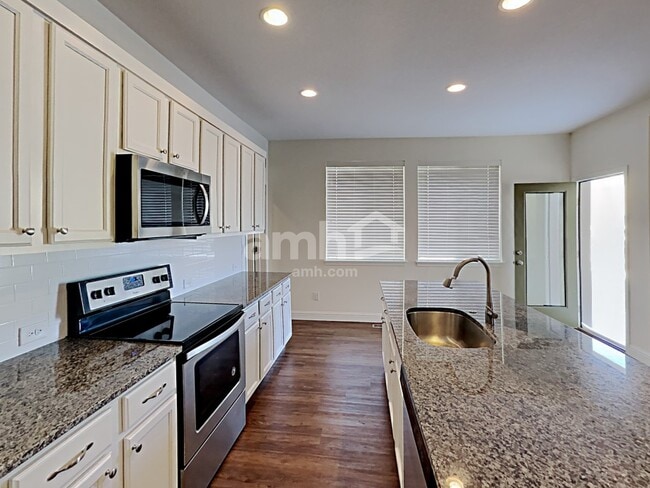 Photo - 12819 Ventana St