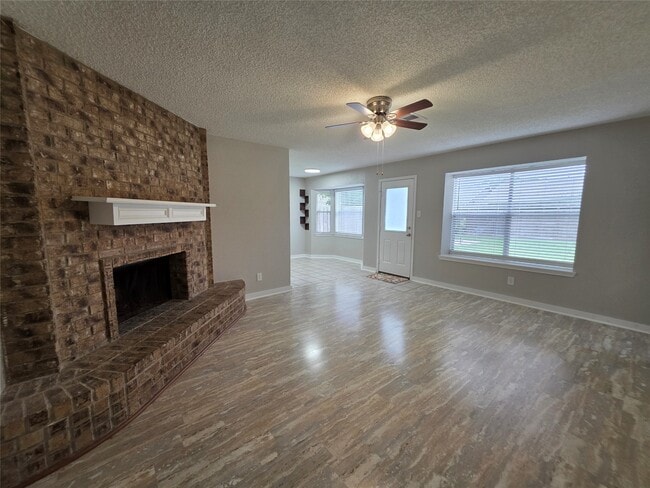Photo - 6607 Rockfield Dr