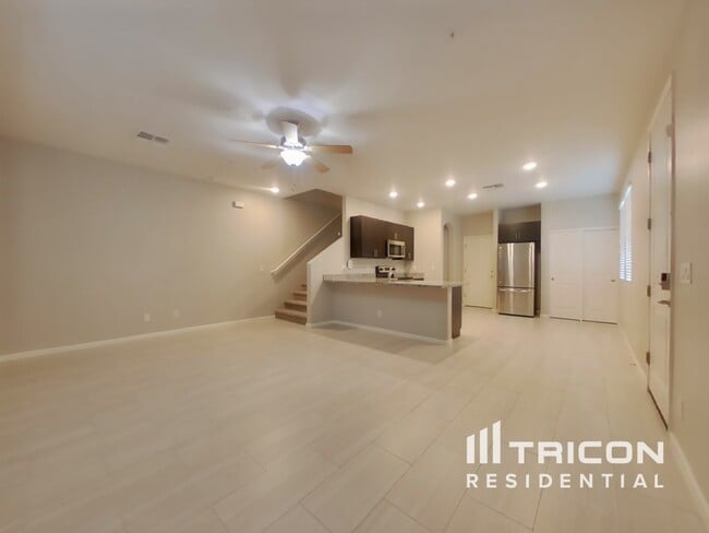 Photo - 12563 W Hummingbird Terrace