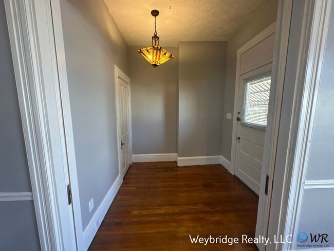 Photo - 8402 Curzon Ave Unit #1