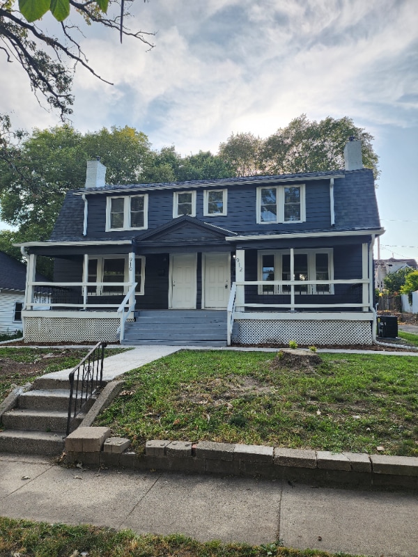Building Photo - 912 24th St Rental