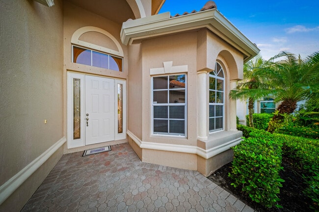 Photo - 7668 Greenbrier Cir