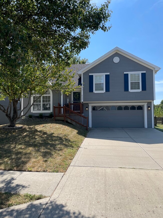 Building Photo - 8625 NE 112th St