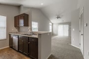 Bordeaux - Upgraded 2B/2B - 1008 Sq Ft