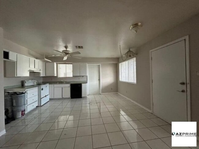 Building Photo - beautiful home