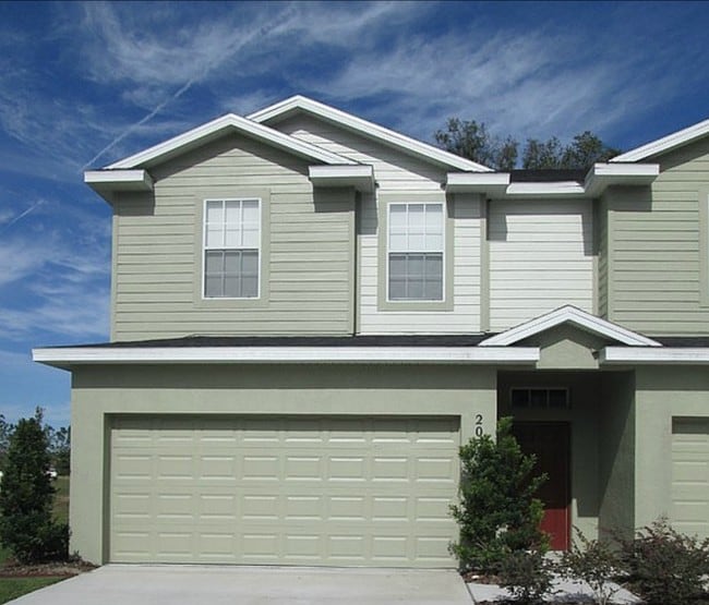 Summer Brooke Townhomes - Summer Brooke Townhomes