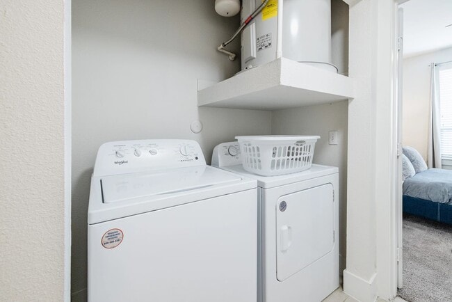 Photo - 810 W St Johns Ave Unidad 1261