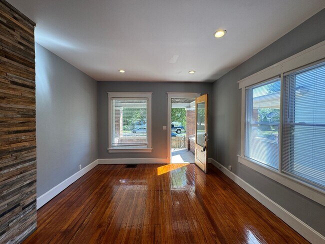 Photo - 1020-1022 S Randolph Unit 1022 S Randolph