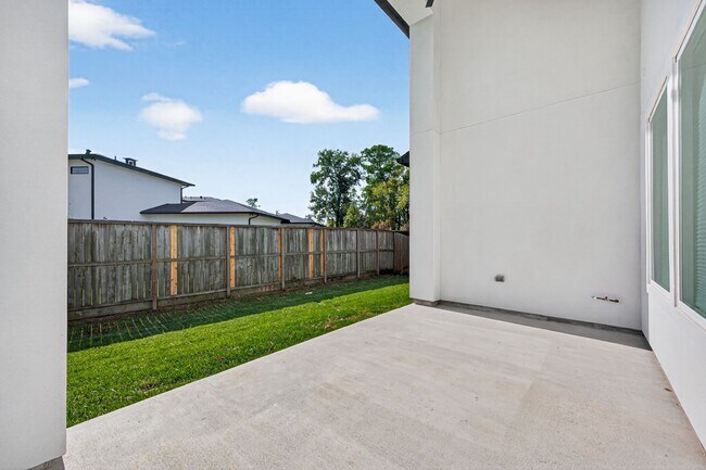 Photo - 7507 Faldo Dr