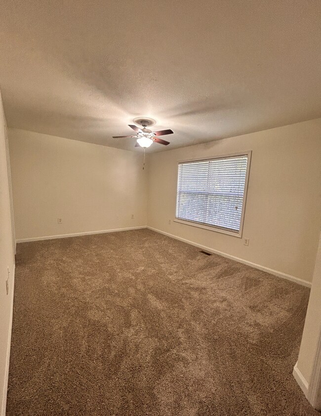 Photo - 1251 Fords Pointe Cir