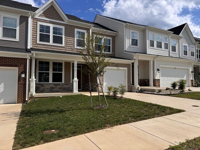 3672 Isaac Cir