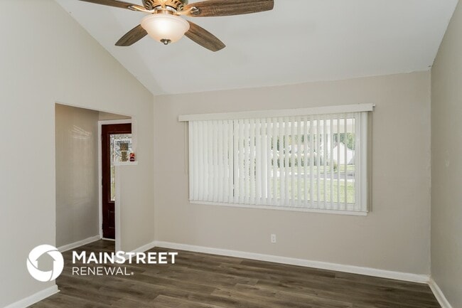 Photo - 14020 Darwin Blvd