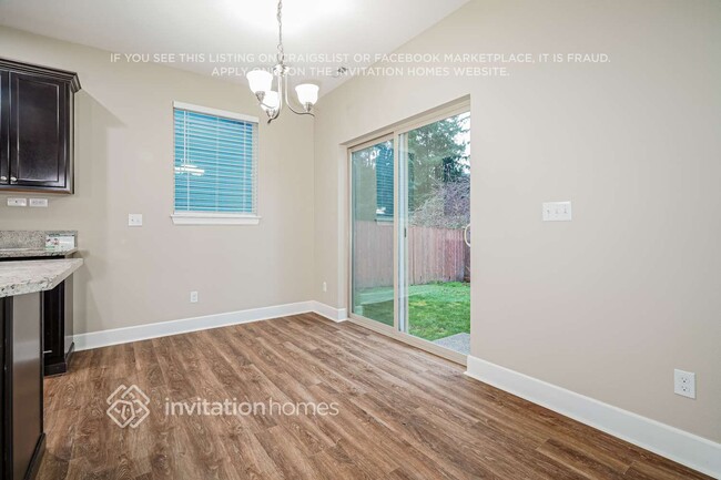 Photo - 18302 101st St E