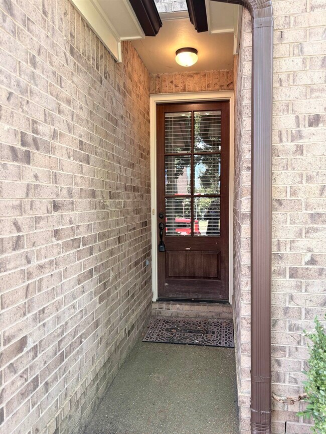 1457 Lagrange Crest Rd