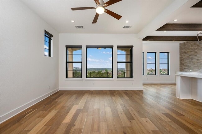 Photo - 403 Rose Branch Way