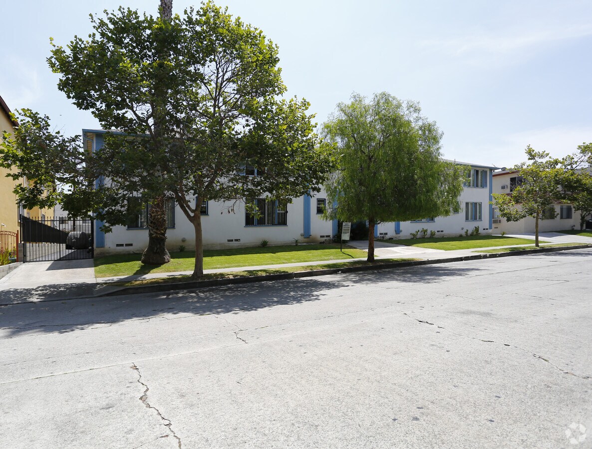 Photo - 820 S Gramercy Place