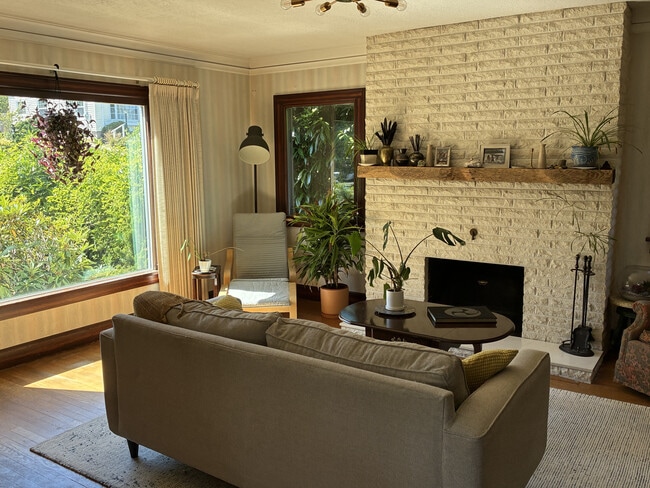 Photo - 834 SE 72nd Ave