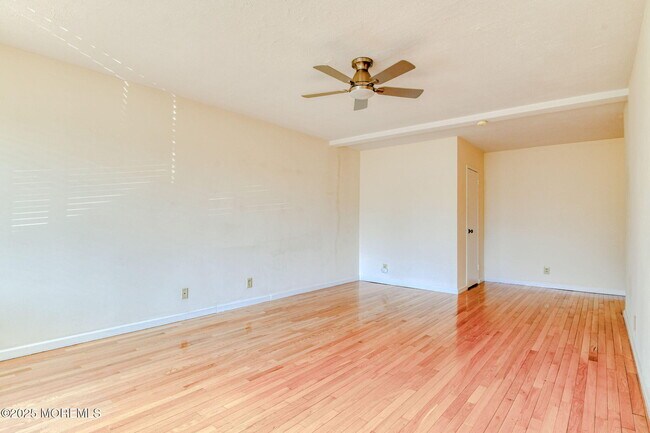 Photo - 510 Deal Lake Dr Unit 2J