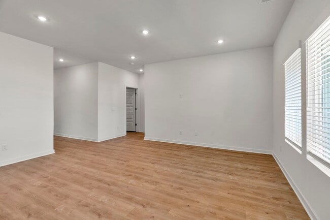 Photo - Brand-New 3 Bedroom Home in Prairie Grove!...