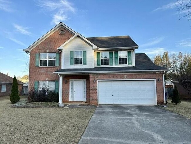 Building Photo - Madison City Schools with a fenced yard! Rental